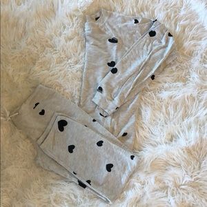 Monrow Super Soft Heart Sweat Set